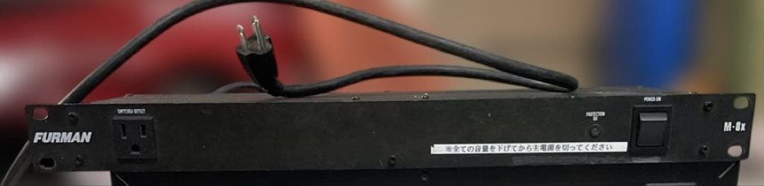 【中古】FURMAN M-8x2 ラックマウント電源タップ