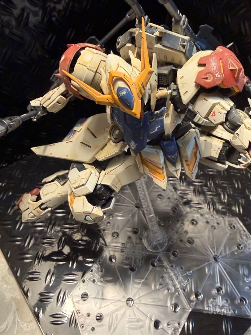 MG ガンダム　バルバトスルプス　完成品