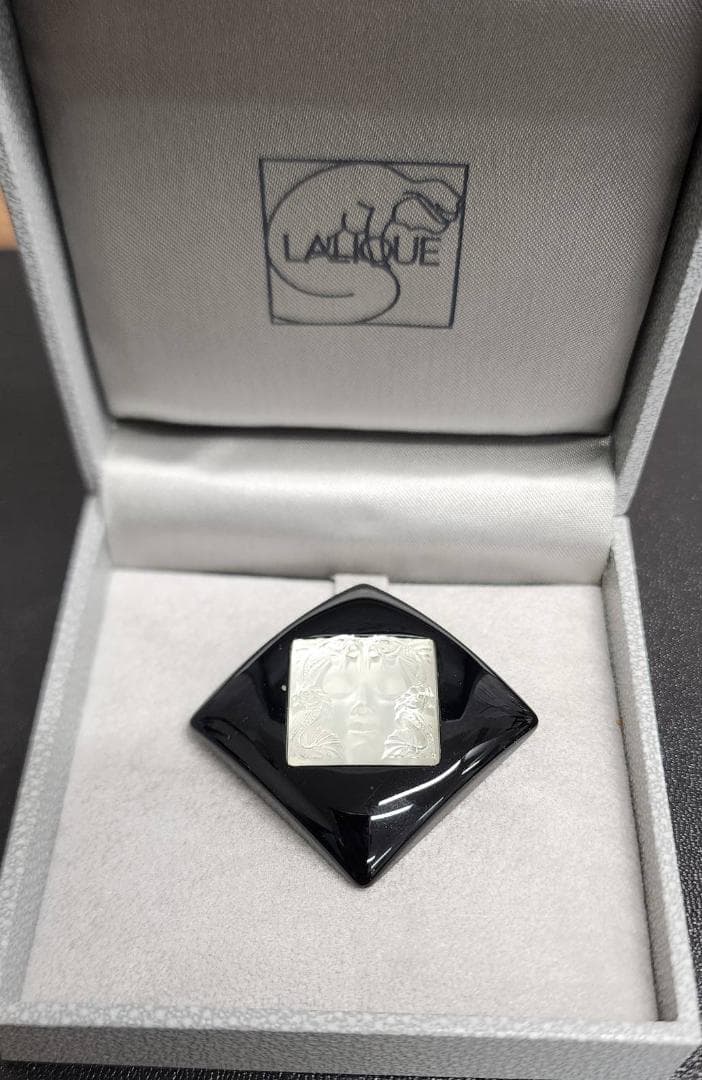 LALIQUE ラリック マスク ド ファム ブローチ アールデコ 四角 箱付き