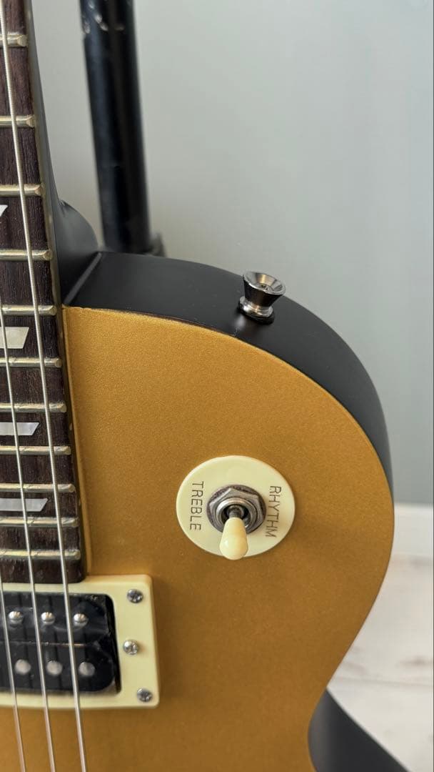 【年末価格♪】Harley Benton Les paulドイツ ギター 左利き