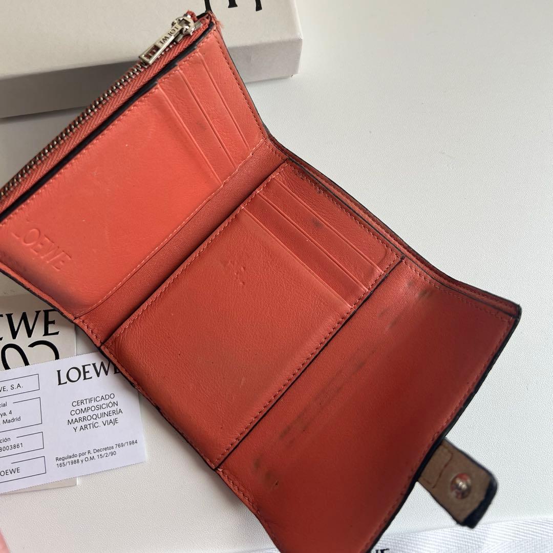399 美品 LOEWE ロエベ 3つ折り財布