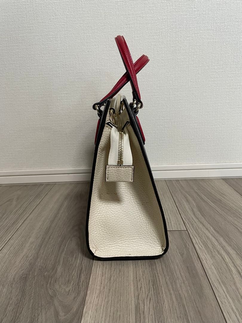 Gucci ネイビー レザー ハンドバッグ