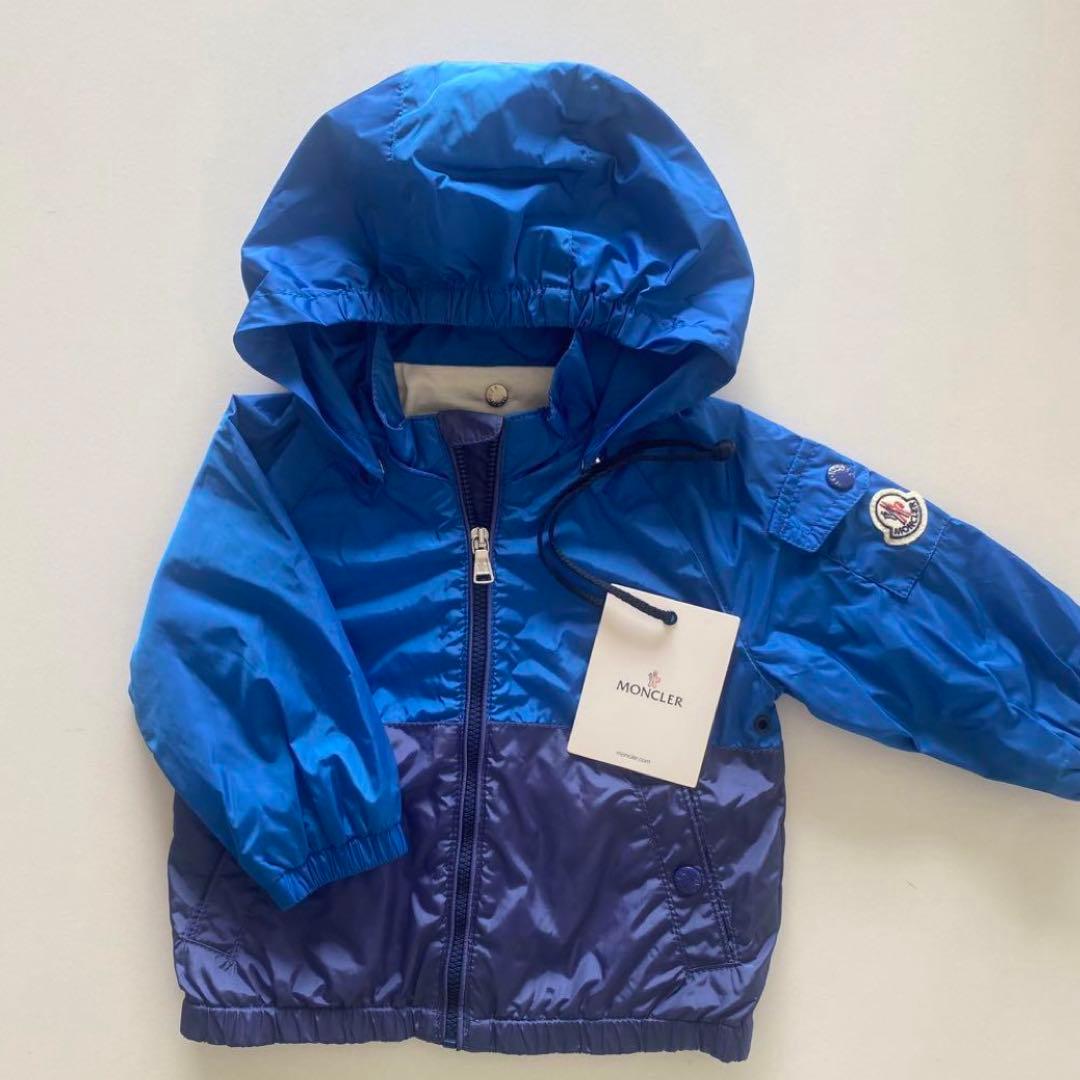 美品 MONCLER ナイロン パーカー 男の子 フード 6/9m