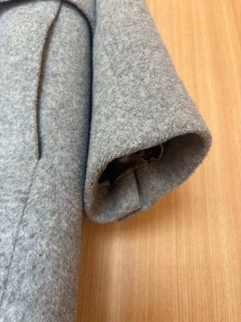 【Max Mara】グレー チェスターコート（小さな虫食い有り）