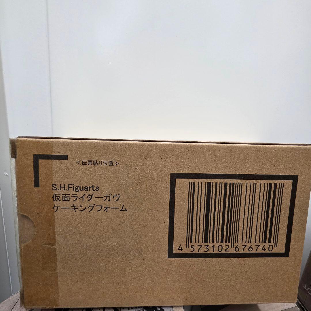 S*a様 S.H.Figuarts 仮面ライダーガヴ ケーキングフォーム！！
