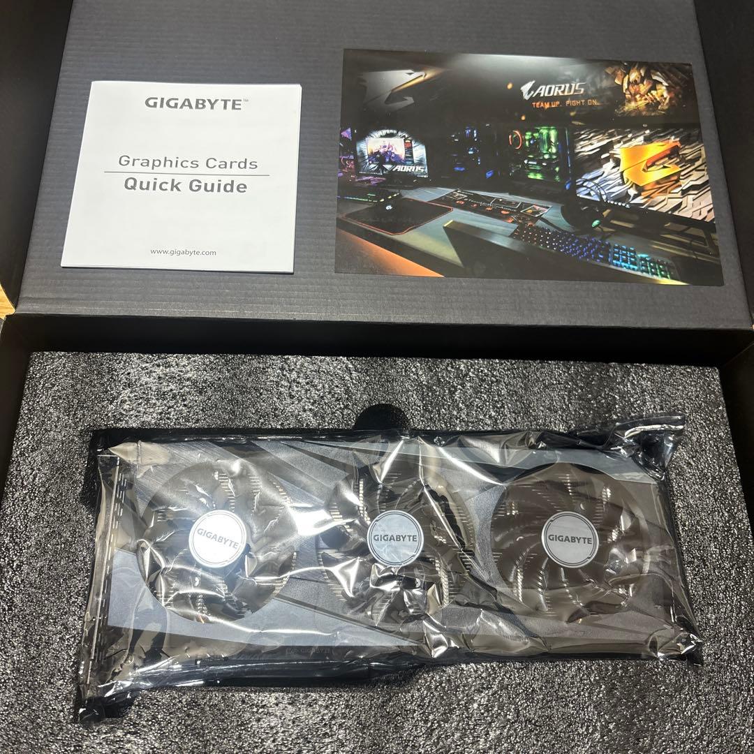 グラフィックボード・グラボ・ビデオカード RX 6500 XT 4GB OC GIGABYTE