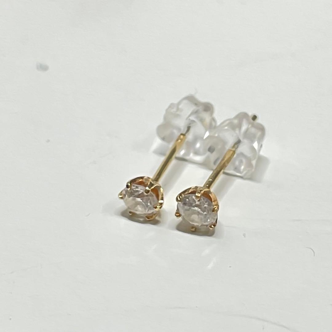 ど*て様 k18 ダイヤモンド0.1ct ラウンドブリリアントカットピアス