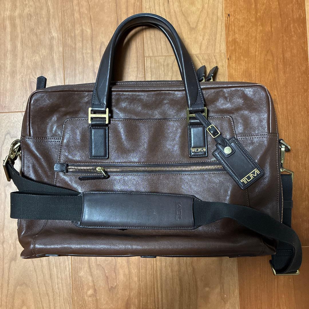 TUMI ブラウン レザー ビジネスバッグ