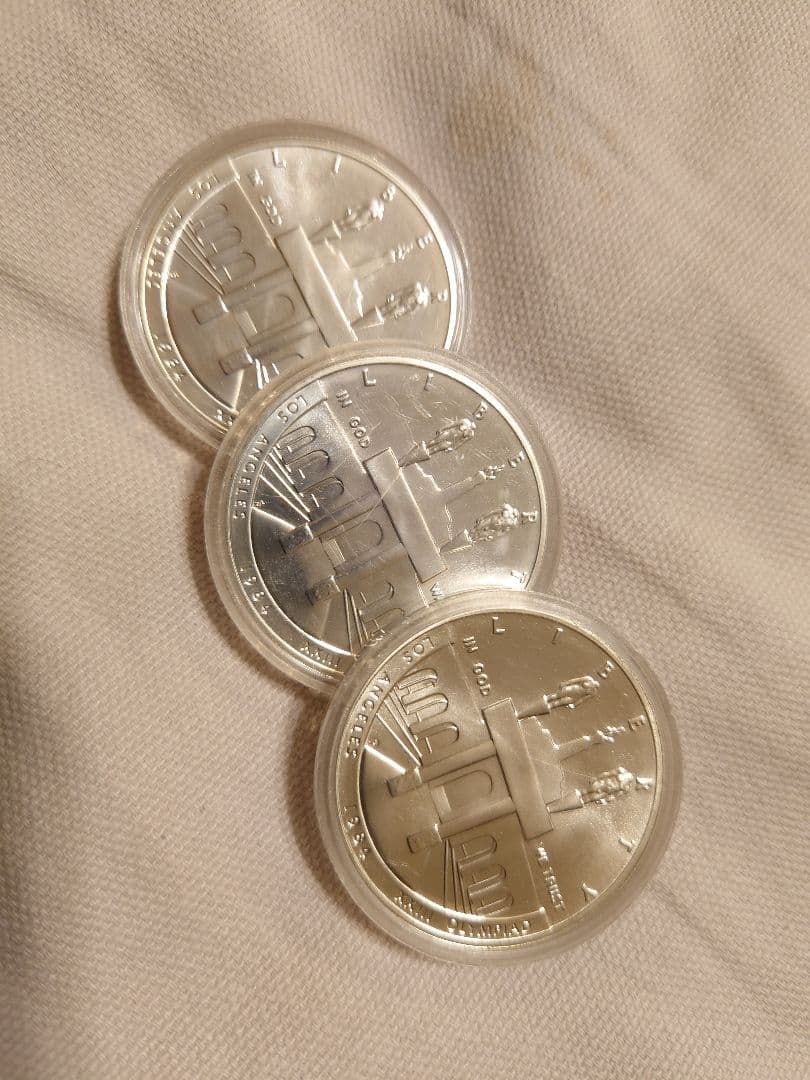 1984年ロサンゼルスオリンピック １ドル銀貨３枚セット