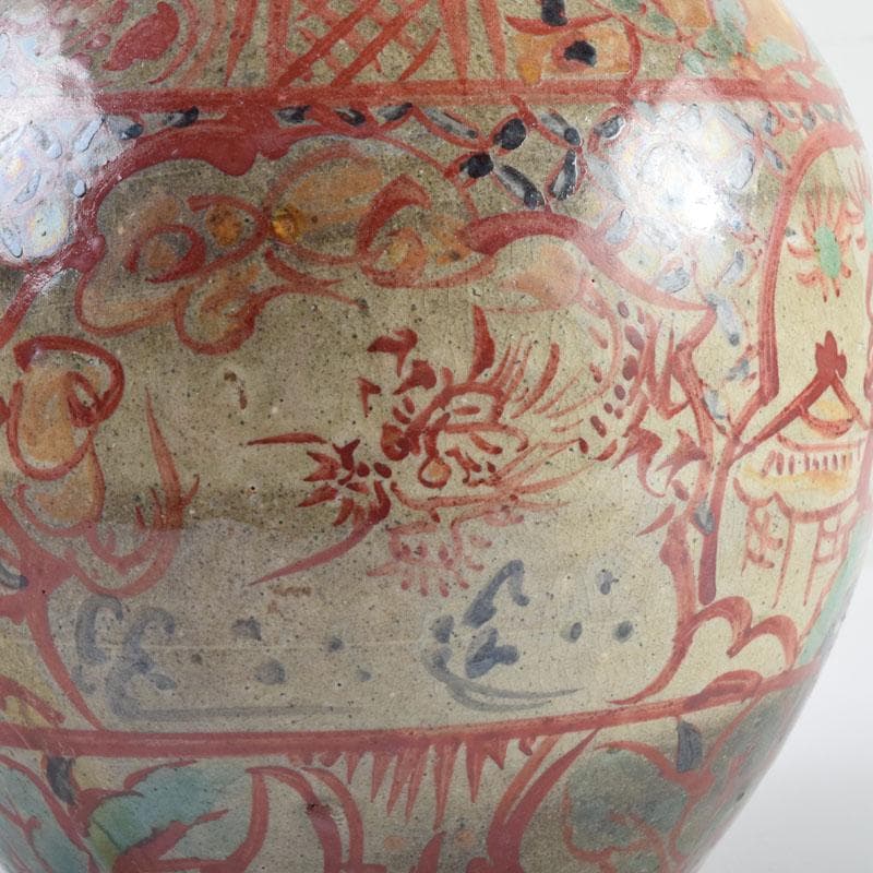 琉球陶器　壺屋焼　小橋川仁王造　神獣山水文　花瓶　共箱　C　8976