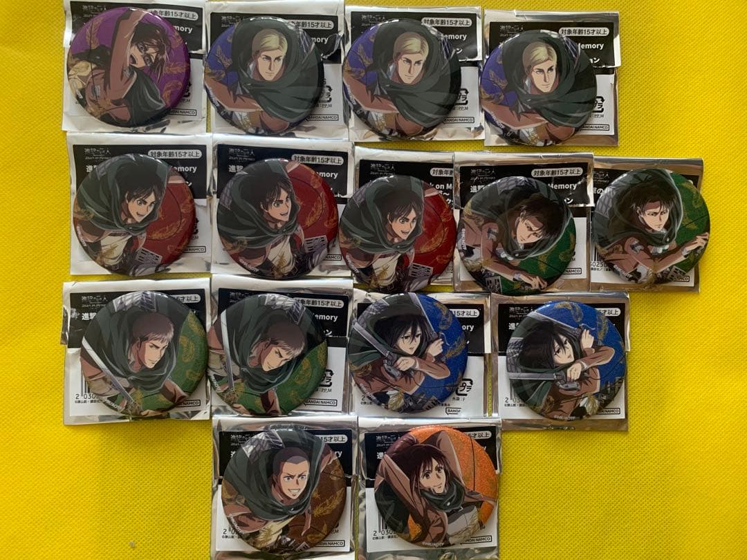 進撃の巨人　缶バッジ　まとめ売り