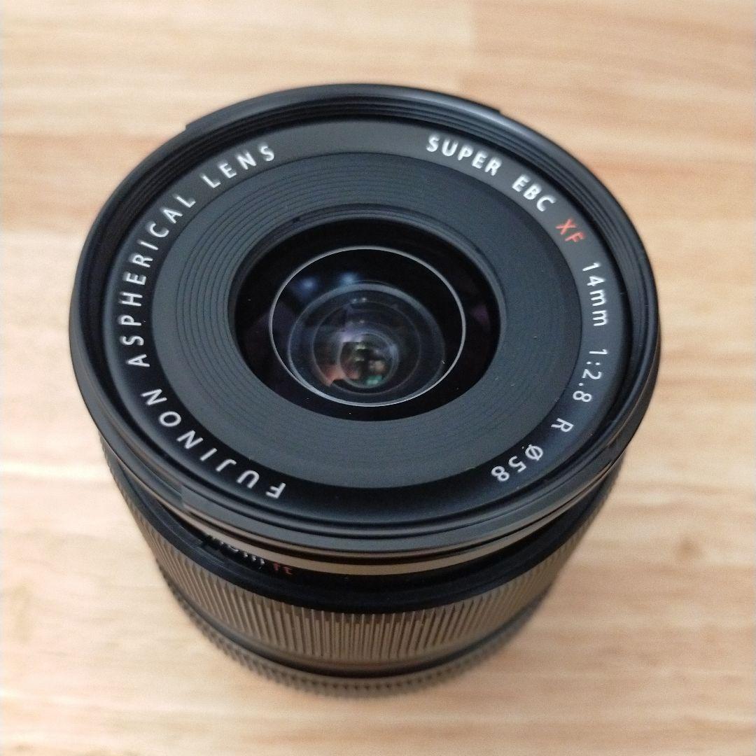 富士フイルムFujinon XF14mm F2.8 R レンズ　単焦点