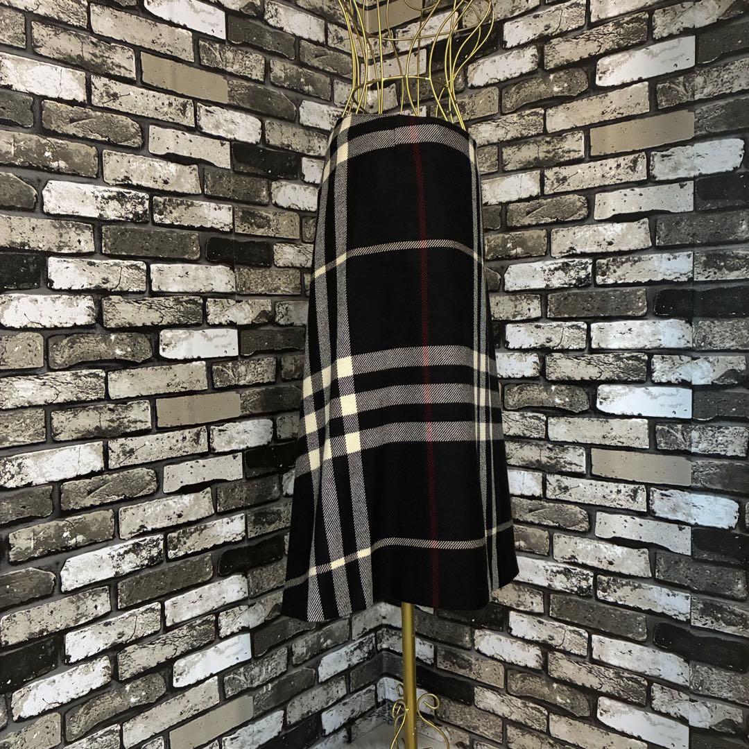 美品✨BURBERRY LONDON バーバリー 巻きスカート ノバチェック