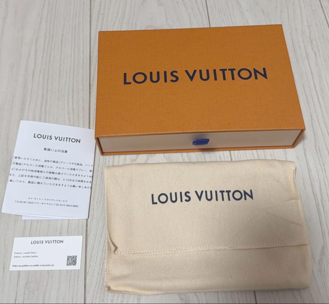 ポルトフォイユ・ジュリエット モノグラム