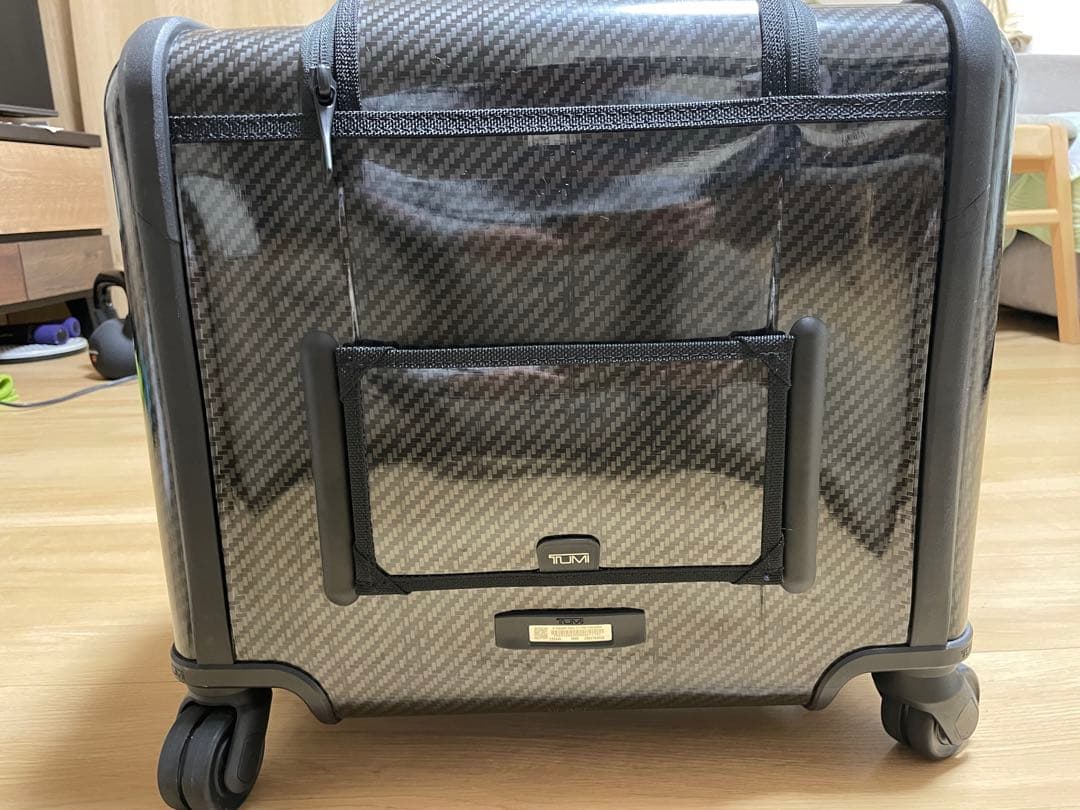 Toshi55　TUMI カーボンファイバー キャリーケース