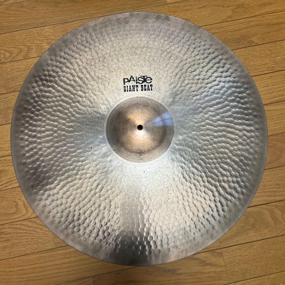 Paiste Giant Beat 24 ケース付き