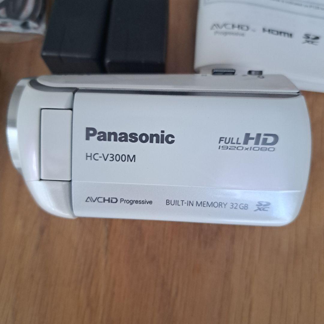 【最終値下】Panasonic ビデオカメラ HC-V300M パナソニック