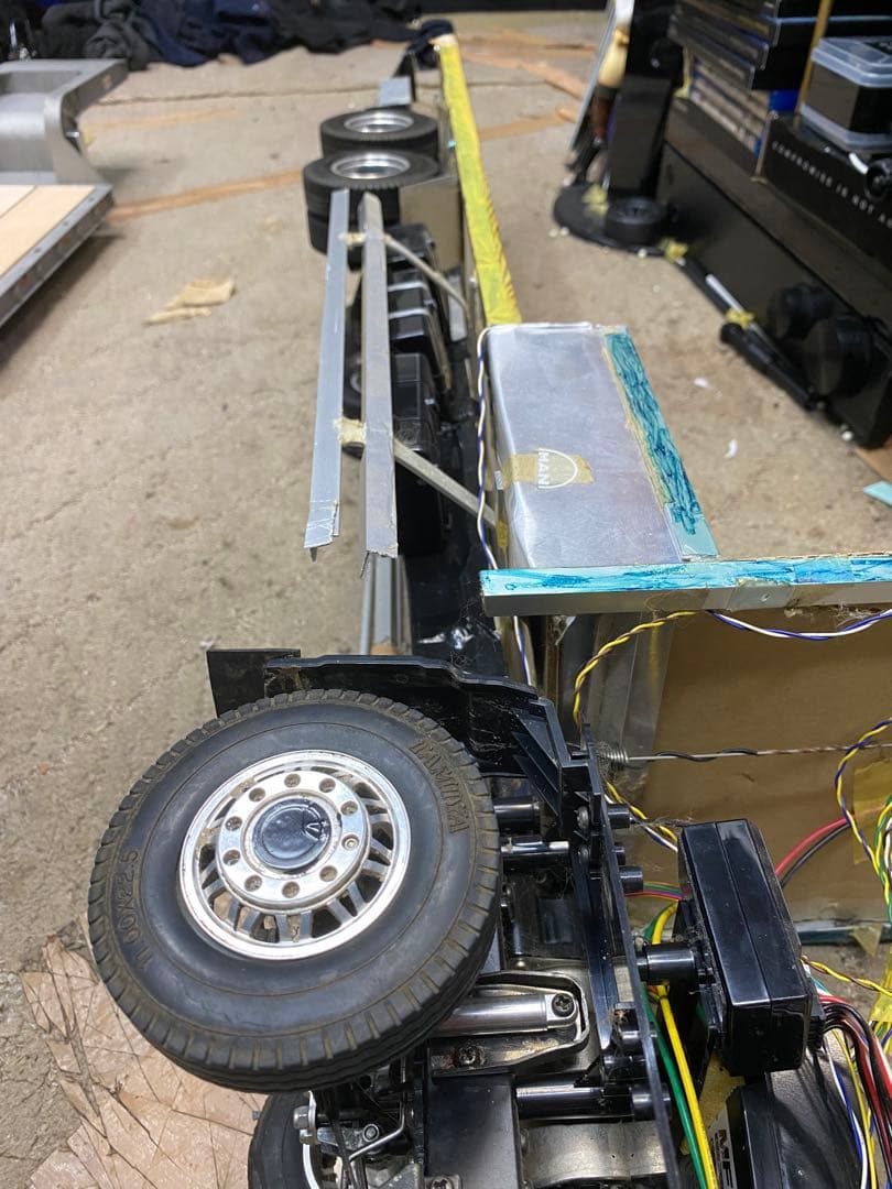 タミヤ1/14トレーラーフルオペ　平ボディ　キャブとその他欠品あり