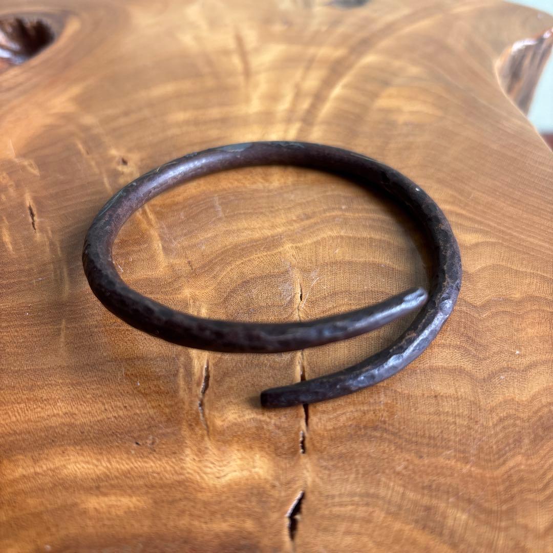 「象嵌入 鉄丸鐶」鉄石目 釜市 4代高木治良兵衛作 茶道具 共箱