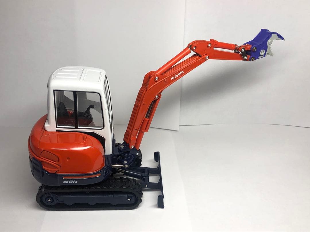 クボタ　ショベル　ユンボ ミニ　オカダアイヨン　小割り　解体