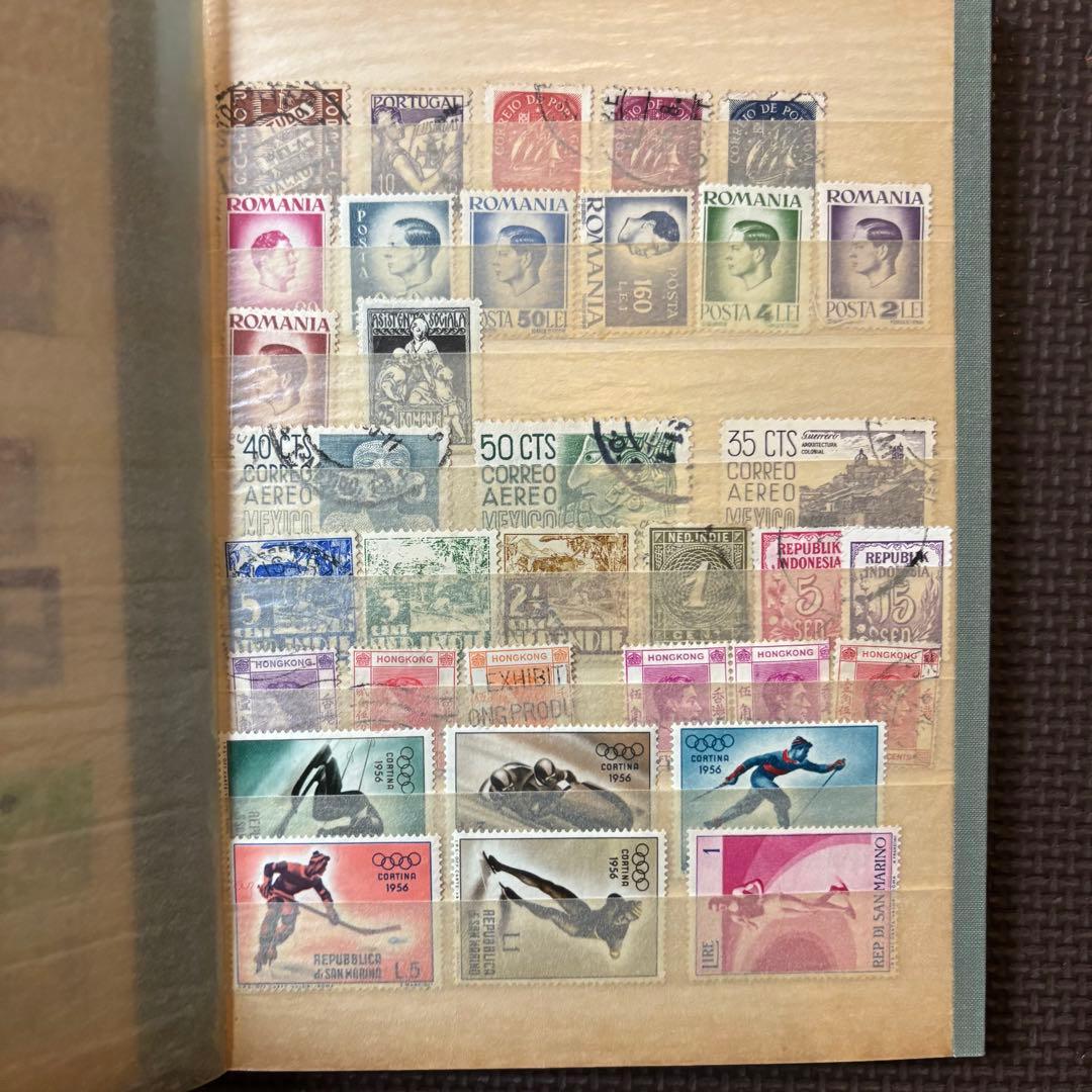 海外切手　まとめ　コレクションブック　12ページ