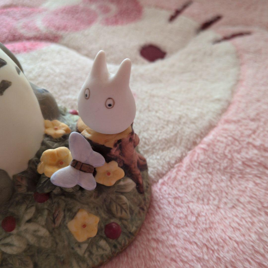 となりのトトロオルゴール鳴ります。