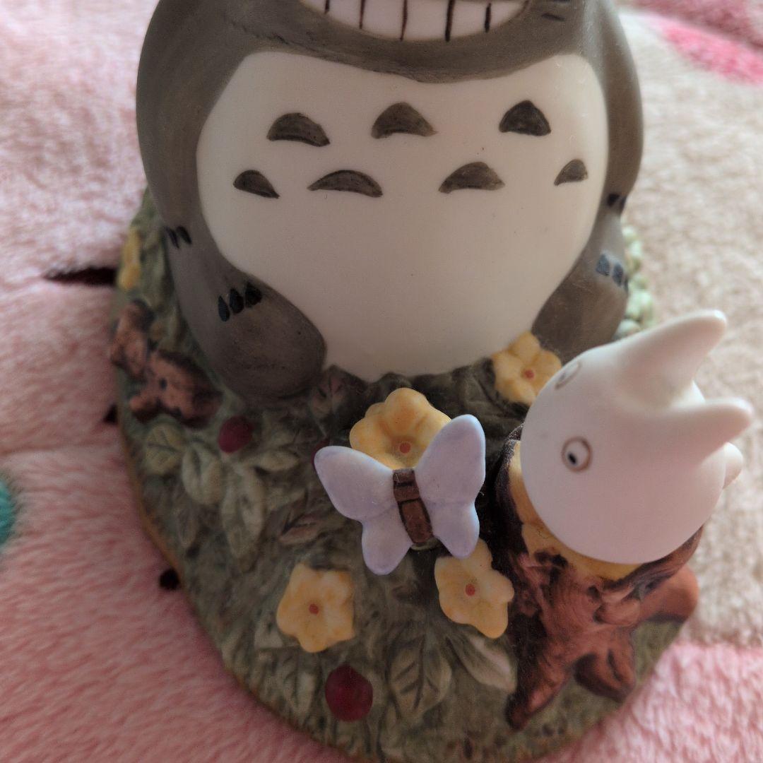 となりのトトロオルゴール鳴ります。