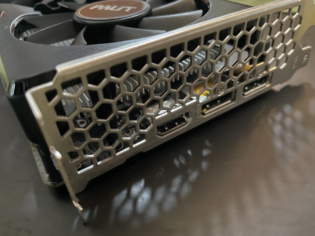 グラフィックボード・グラボ・ビデオカード NVIDIA PALIT GEFORCE GTX 1650 4GB GDDR6