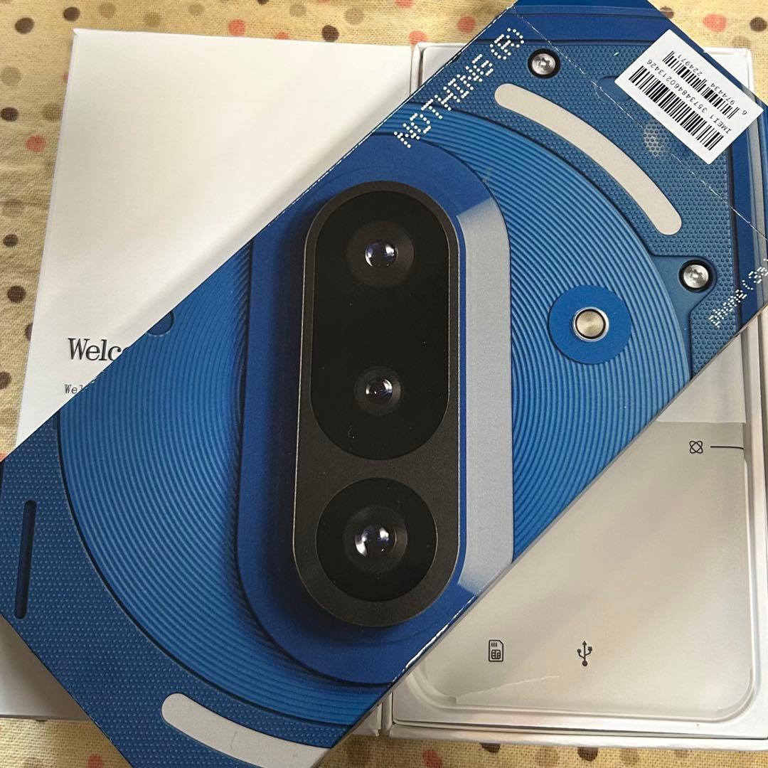 Nothing Phone （3a）　ブルー