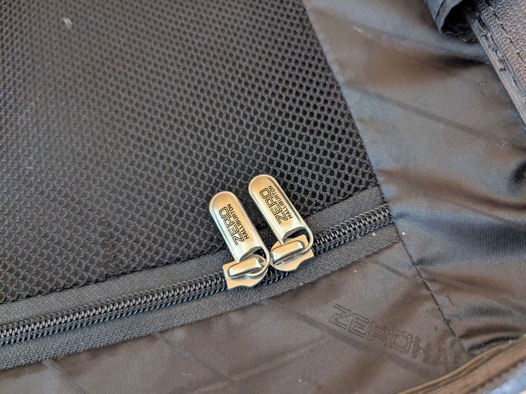 ゼロハリバートン ZERO Air 4輪 ハード トロリー キャリーケース 57