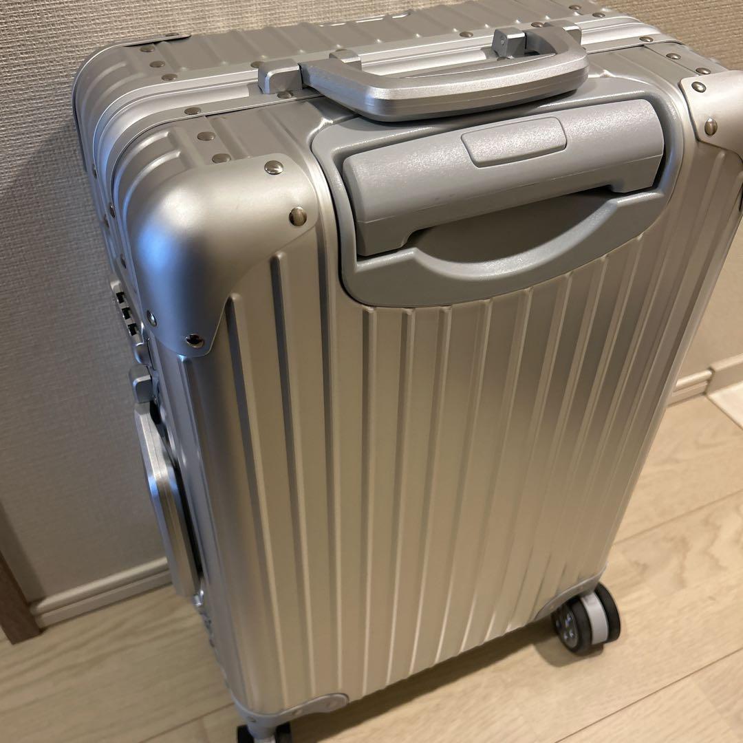 超美品✨スーツケース オールアルミ合金 キャリーケース　シルバー　機内持ち　S