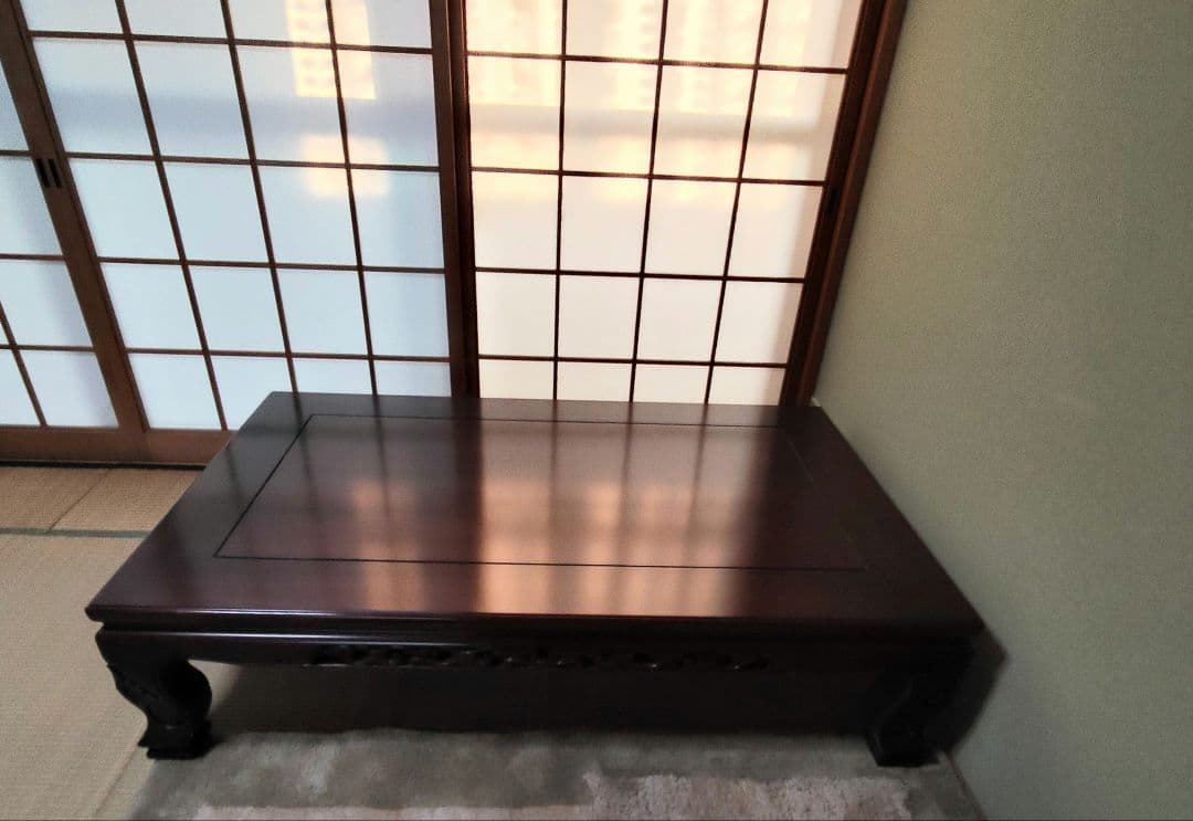 紫檀　座卓　 130×85×34 cm