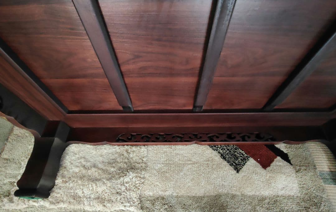 紫檀　座卓　 130×85×34 cm