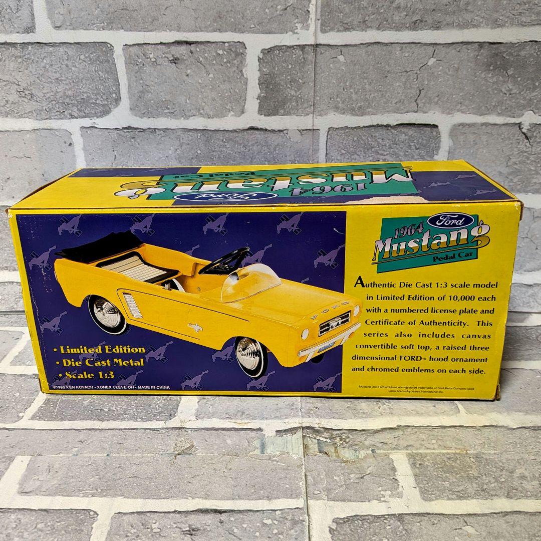 1964 Ford Mustang ペダルカー 1/3 ダイキャスト 限定 箱付