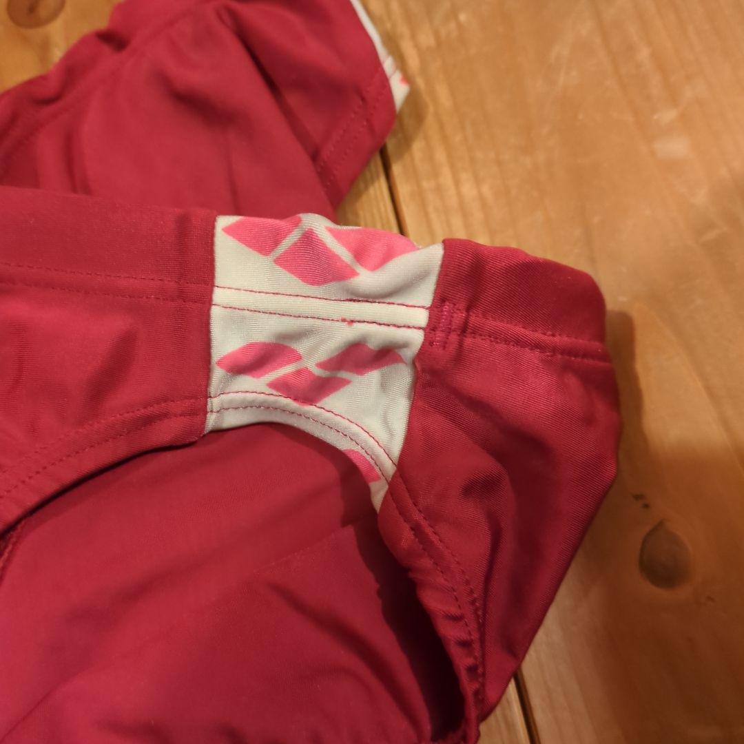 タ*ク様 絶版　新品未使用　arena 競泳水着 レッド　ARN-0020