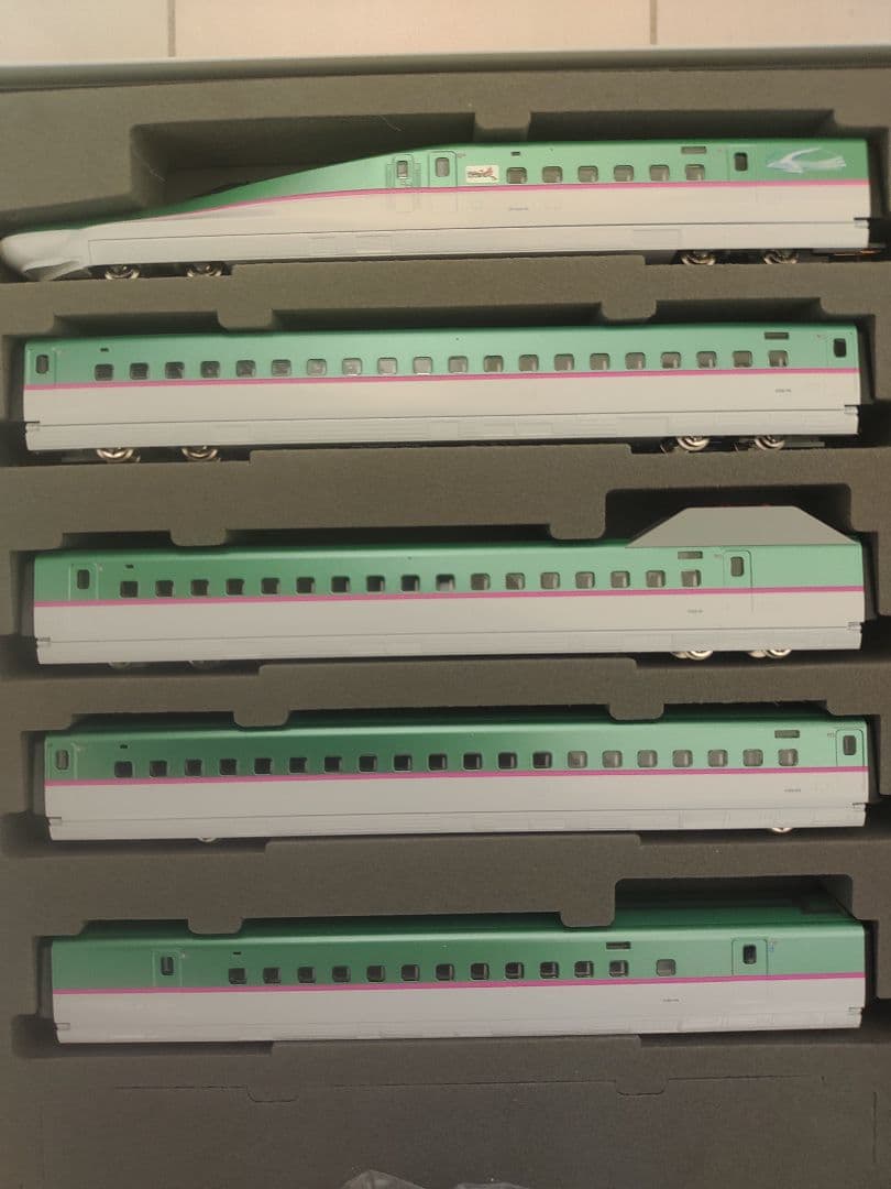 室内灯つき トミックス E5系北海道・東北新幹線 10両セット