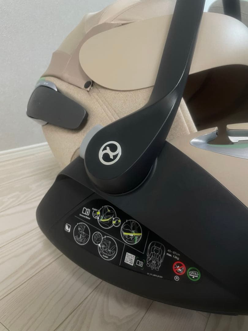 【美品】cybex Cloud Ti-Size ベージュトラベルアダプター付き