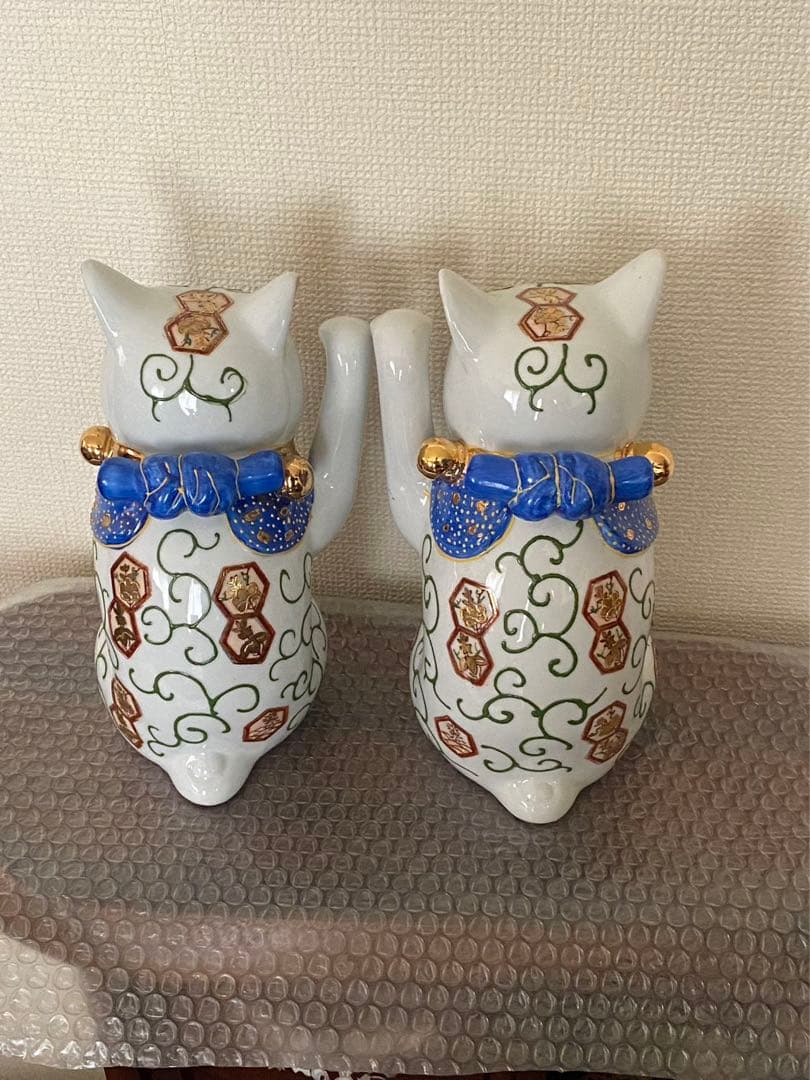 伊万里招き猫陶器開運 縁起物置物商売繁盛 一対