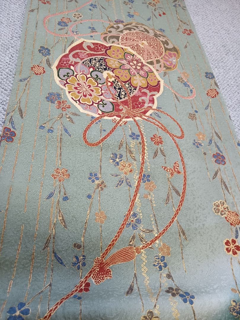振袖 緑と金のグラデーション 花柄 金駒刺繍 金彩 Ｊ-9