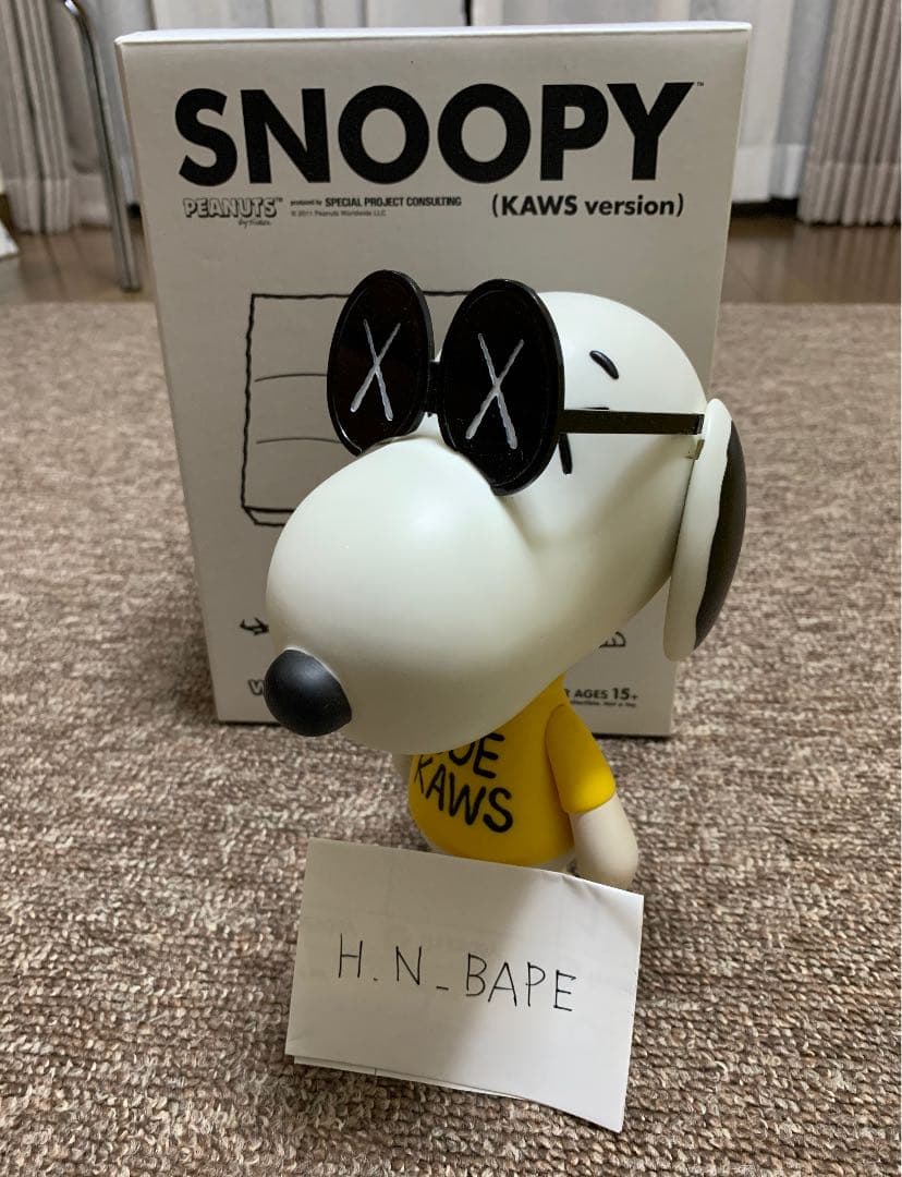 original fake KAWS MEDICOMTOY スヌーピー