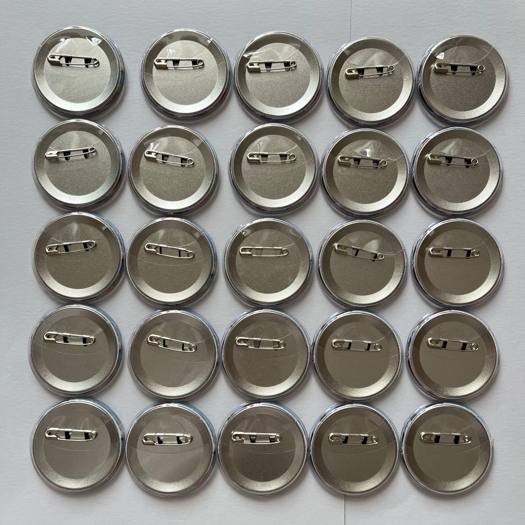 12/15までの出品 あんスタ フィーチャー缶バッジ 朔間凛月