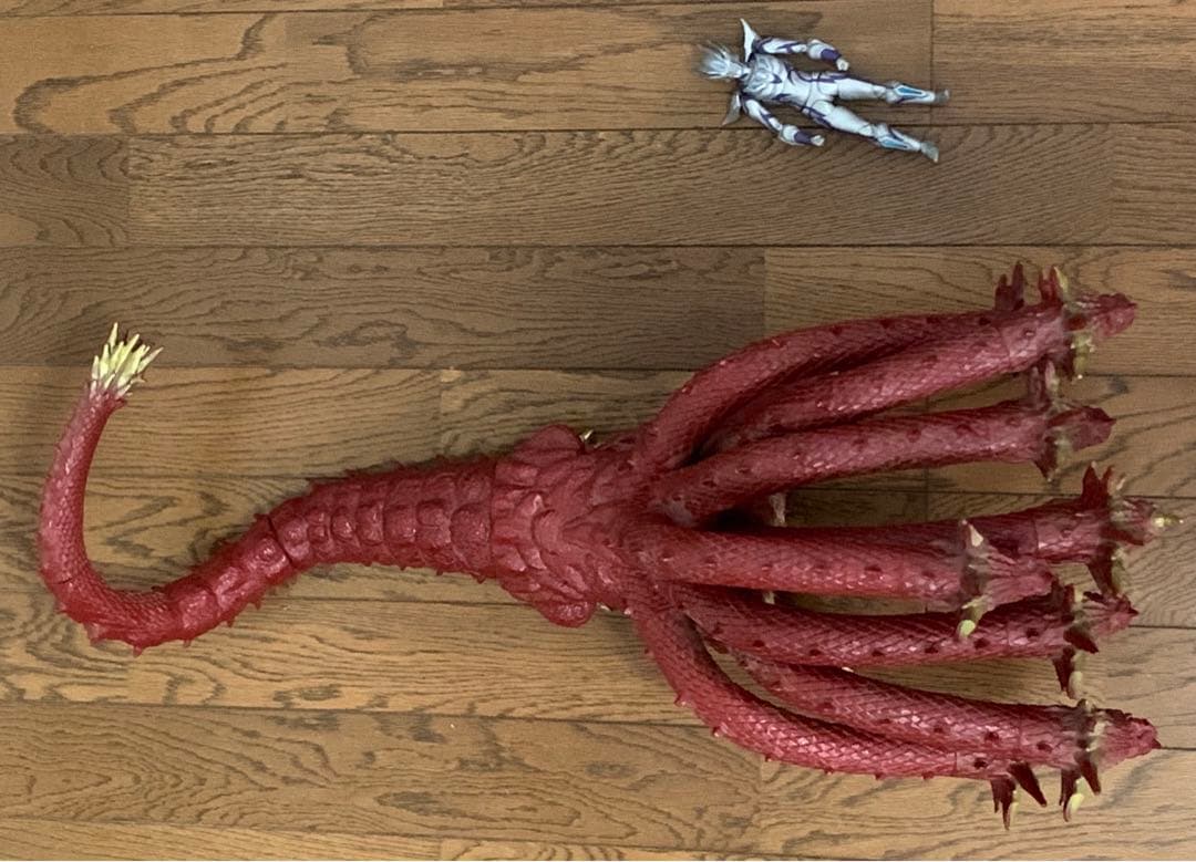 BANDAI ソフビ ヤマタノオロチ