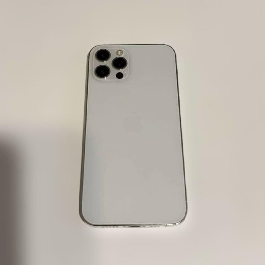 Apple iPhone 12 Pro 128GB シルバー SIMフリー