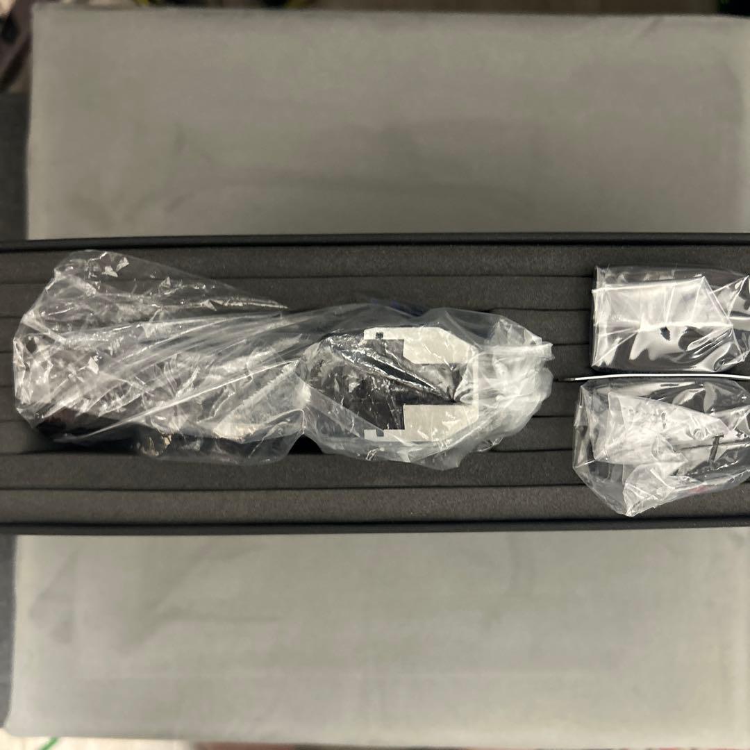 東京マルイ 限定　BIOHAZARD RE:4 SG-09R