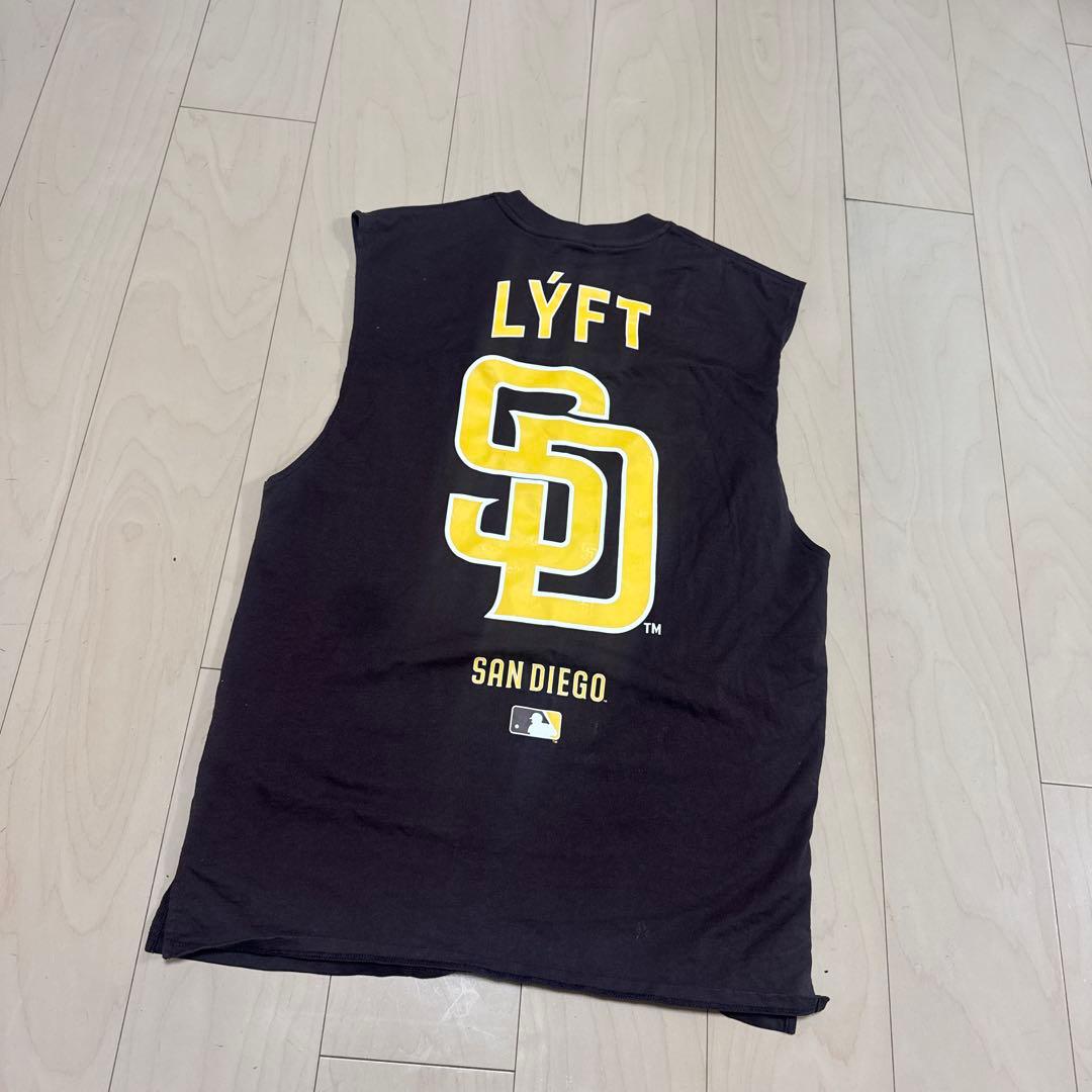 LYFT タンクトップ パドレス