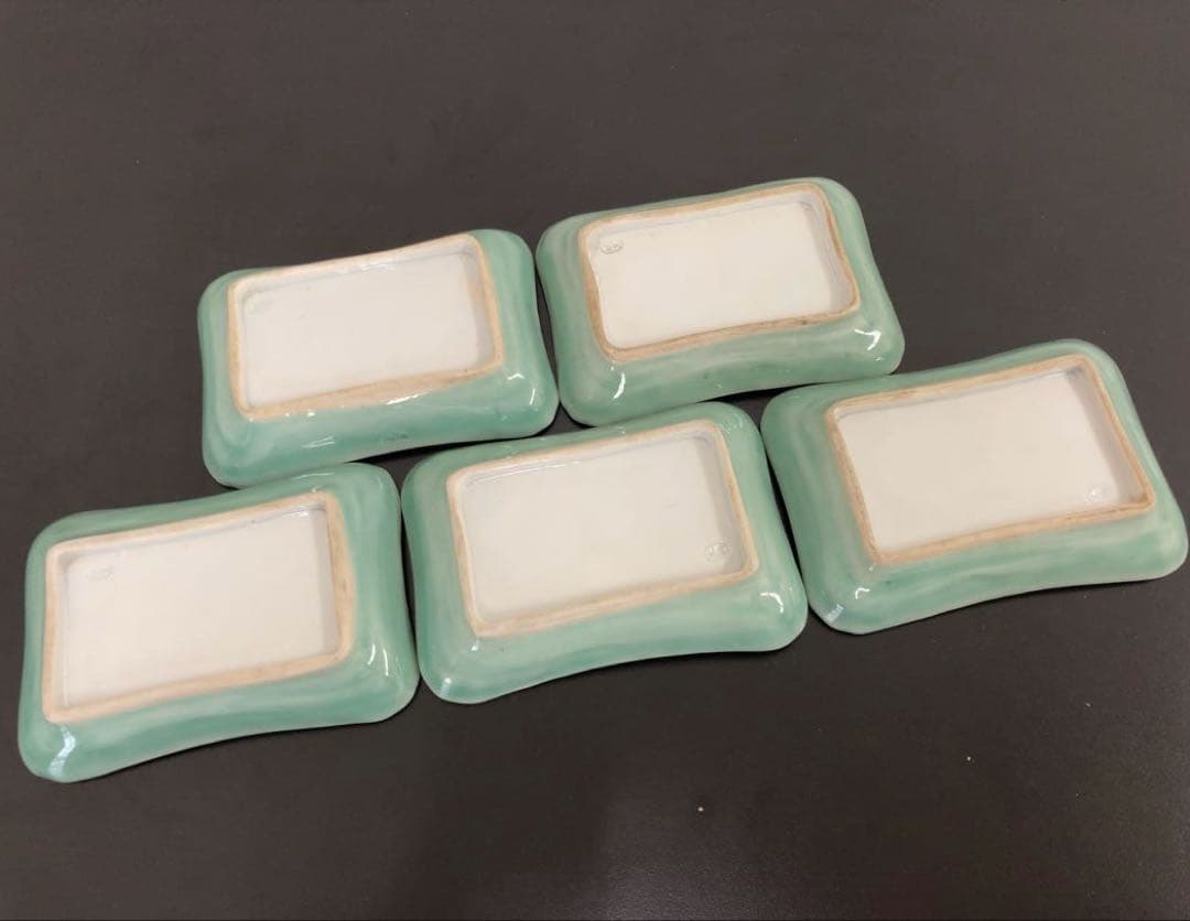 青磁 五陶　陽刻 雲龍　長角皿 5枚セット