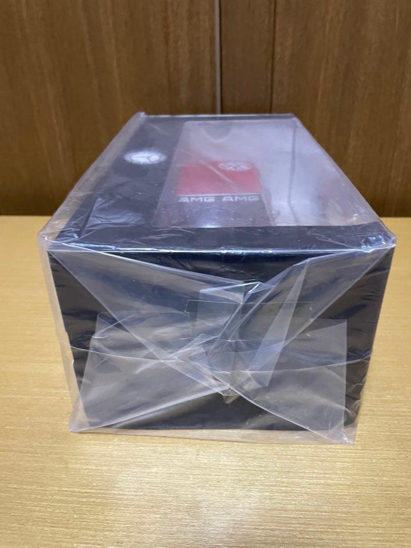 ミニカー Mercedes-Benz 300 SEL 6.8 AMG 1971 1/18