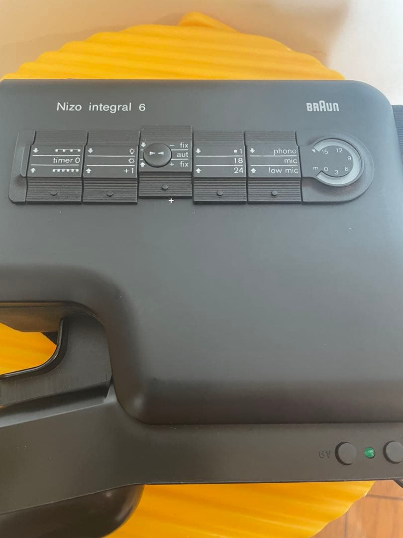 スーパー8 8ミリカメラ 西独製　Nizo integral 6 ワイコン付き