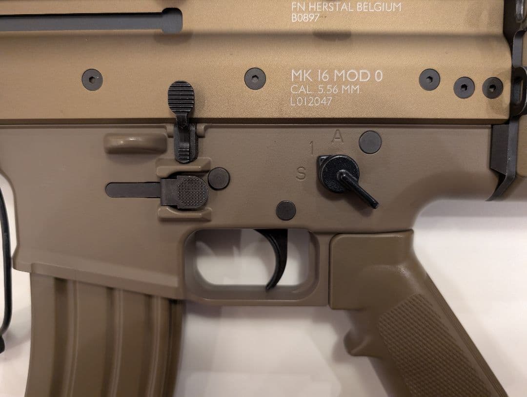 【美品】東京マルイ　次世代電動ガン　SCAR-Lフラットダークアース