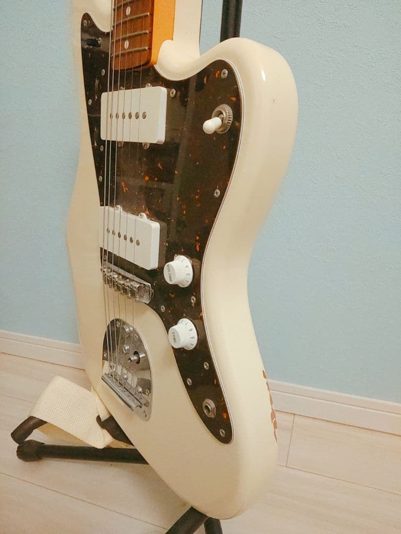 ギター Fender Japan Jazzmaster